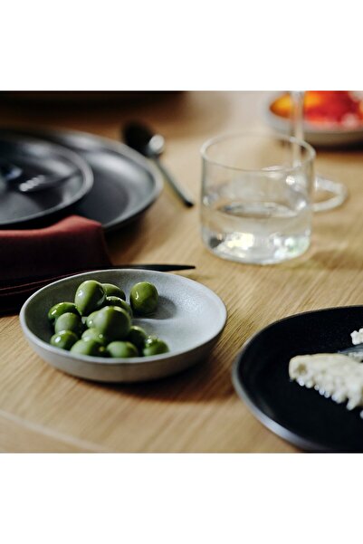 IKEA STOCKHOLM 2025 Serving plate, set of 2, grey