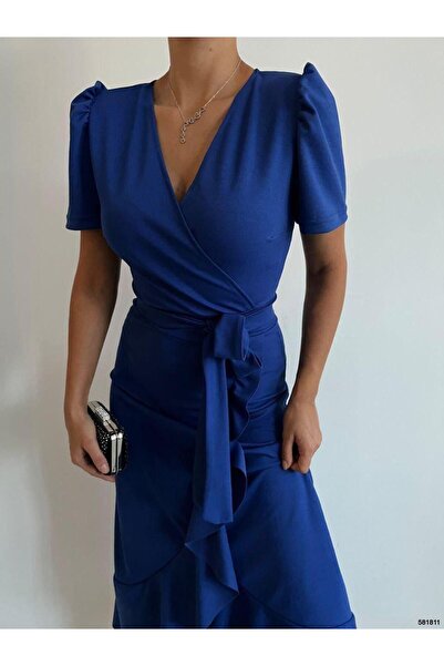 Modafeminen KRUVAZE YAKA KISA KOL VOLANLI KUŞAKLI MİDİ BOY ELBİSE SAKS 581811