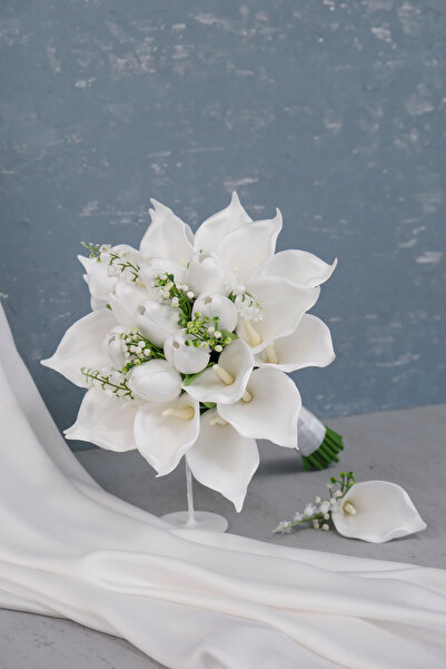 Uğur Gelin Buketi Islak Gala Lale Beyaz Gelin Çiçeği