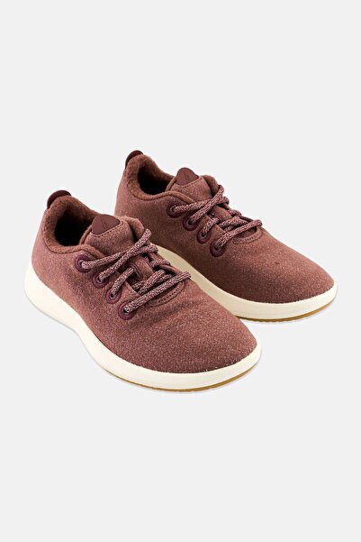 Allbirds حذاء جري نسائي عريض من الصوف برباط، لون أرجواني
