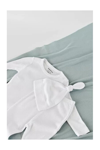 BabyCosy Set 3 piese: bluză cu mânecă lungă, pantaloni lungi și căciulă din bumbac și modal - Alb