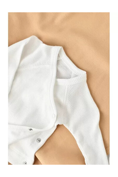 BabyCosy Set 4 pieces: blouse, pants, hat, and gloves - Ecru, (Size: 6-9 months)