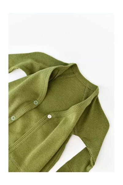 BabyCosy Set 4 pieces: blouse, pants, hat, and gloves made of cotton and modal - Green, (Siz