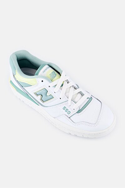 New Balance Women BBW550EB Lace Up Outdoor Shoes, White