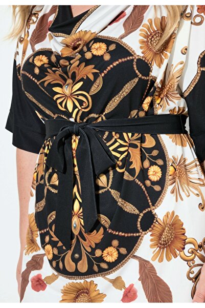 Şans Women's Plus Size Black-White, Floral Pattern, Bat Sleeve Tunic 65N39125