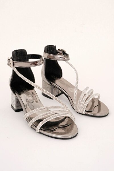 Prensesbenim Pilatin Waterway Patterned with 4 Stones