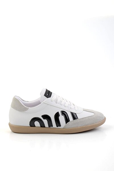 Bambi Beyaz Siyah Kadın Sneaker K01179888809
