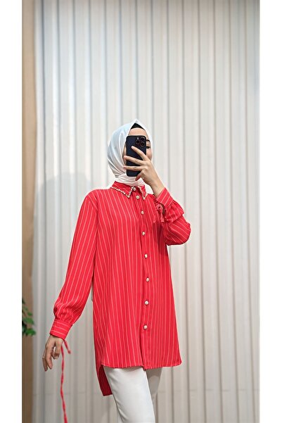 MERVE TESETTÜR Туніка зі шнурівкою на рукавах, оздобленим коміром та довгою с...