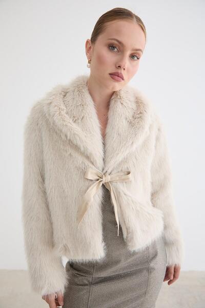 LEVURE Kadın Garni Deri Fiyonk Detaylı Kürk TAŞ