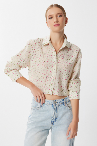 Happiness İstanbul Γυναικείο πουκάμισο με κρεμ μπλε σχέδιο Crop Viscose MX00261