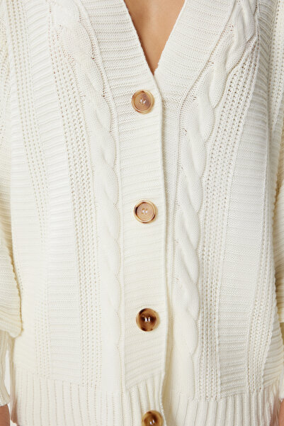 Happiness İstanbul Dámský pletený ecru pletený svetřík s volným balonovým rukávem ZA00039