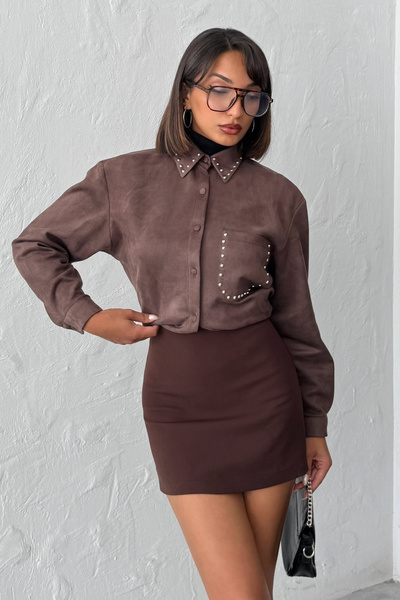 Trendyol Collection Καφέ πλεκτό σουέτ πουκάμισο με λεπτομέρεια με καρφώματα TWOAW26CE00068