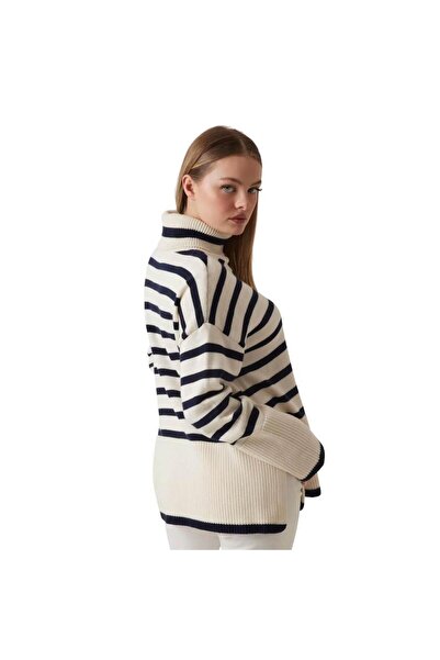 Guess LS TN EMELIA SWTR