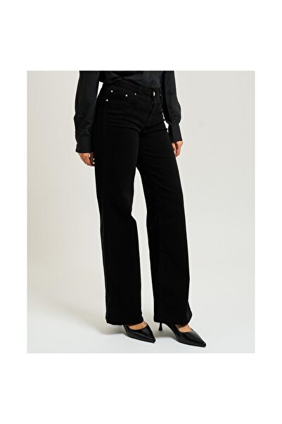 Guess ΣΕΞΥ ΠΑΛΑΖ