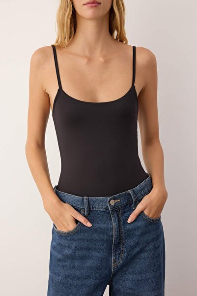 Trendyol Collection Black Knitted Body Twoss25Bd00028