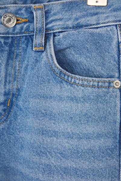TRENDYOLKIDS Blue 100% Cotton Adjustable Elastic Straight Girl's Denim Jeans Tkdaw26Je00006