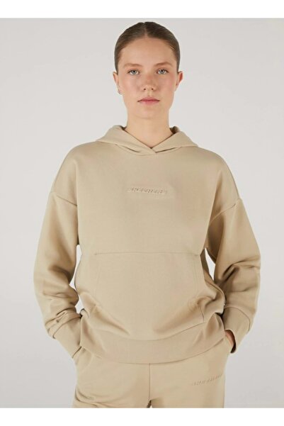 SKECHERS W Essential Hoodie Sweatshirt S242111 Kadın Kapüşonlu Sweatshirt BEJ