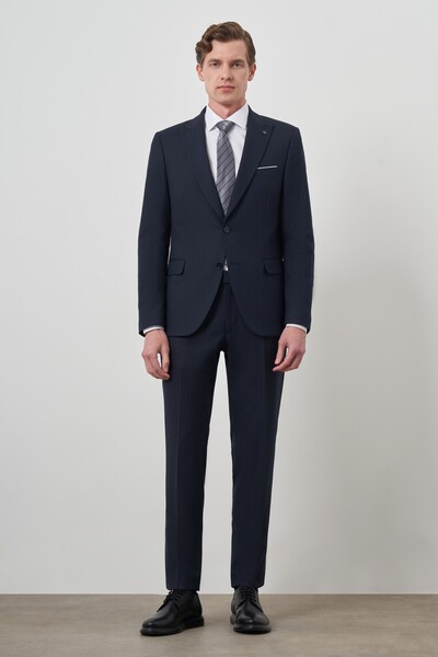 Morven Men's Navy Blue Polyviscose Striped Slim Fit Pointed Collar Suit