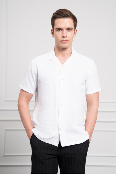 Morven Чоловіча біла сорочка з коротким рукавом та коміром-стійкою