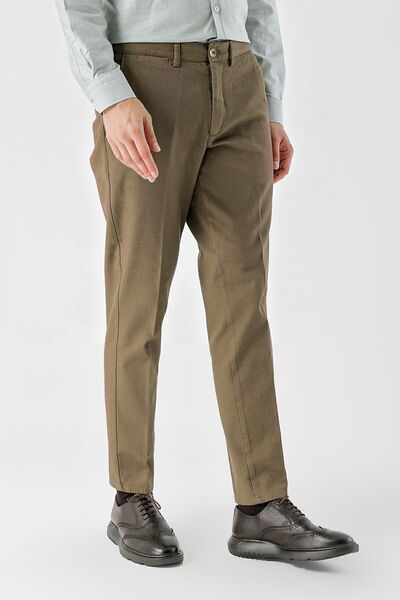Morven Men's LIGHT BROWN Cotton Side Pocket Dynamic Fit Chino Trousers