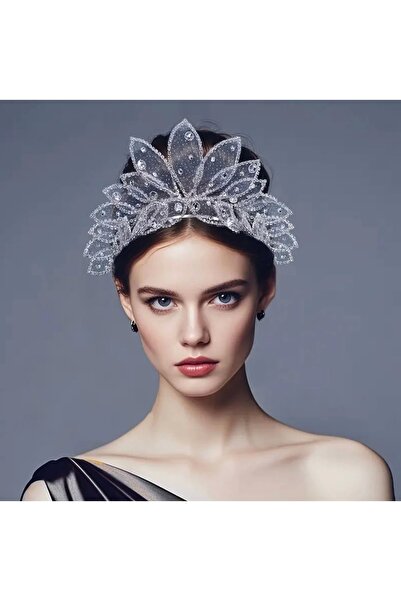 Store Sparkling Bridal Tiara with Tulle Leaf Detail – Elegant Model with Crystal Stones