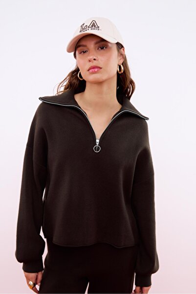 Stradivarius Fermuarlı Dik Yaka Triko Süveter