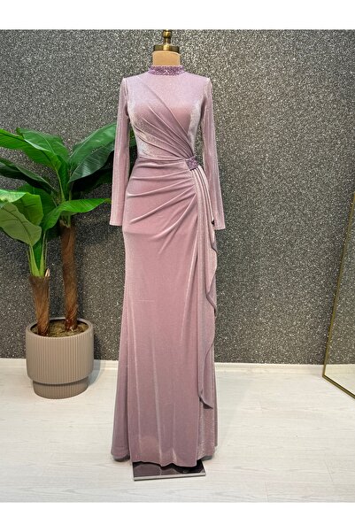 E&A Eren Abiye UZUN KOLLU BONCUK ISLEMELI ELBISE