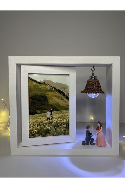 AHŞAPTAN SANAT El Yapımı Ahşap Dönen Çerçeve Işıklı Gelin Damat Figürlü