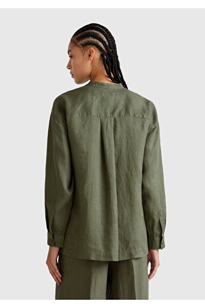 United Colors of Benetton Γυναικείο πουκάμισο μανταρίνι με γιακά χακί 100% λινό με αριστερή μπροστινή τσέπη