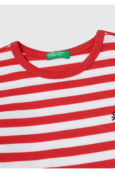 United Colors of Benetton Boy's Red Striped T-Shirt with Logo Embroidered on the Front