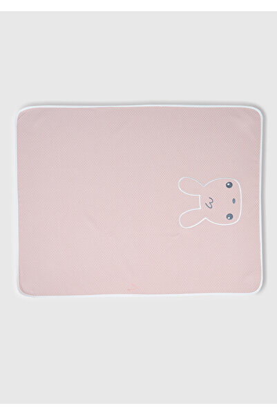 United Colors of Benetton Baby Dust Pink Graphic Embroidered Blanket