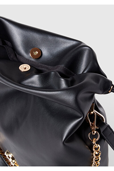 United Colors of Benetton Γυναικεία τσάντα με κορδόνι με λεπτομέρεια αλυσίδας με μαύρο εφέ Napa 3D λογότυπο