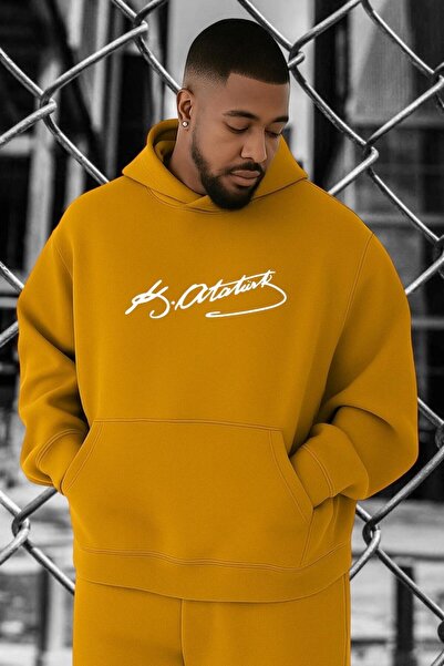 DM DOLCE MORE سويت شيرت كبير الحجم مطبوع عليه توقيع أتاتورك