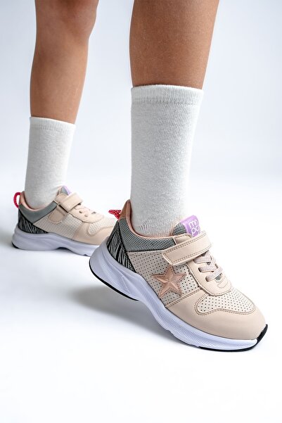 mnpc Girl's Beige Sports Shoes