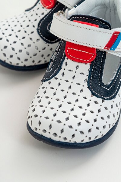 mnpc Unisex Çocuk Beyaz-Laci Deri Ortopedik Destekli İlk Adım Ayakkabı