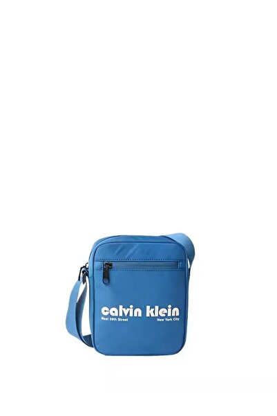 Calvin Klein CKJ GRAPHIC CK REPORTER Mavi-OS