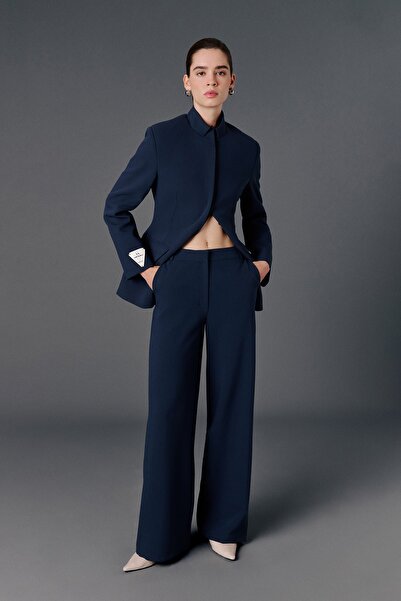 VATKALI Straight fit trousers