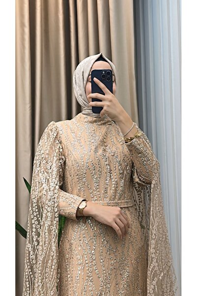 MERVE TESETTÜR فستان سهرة مع كيب