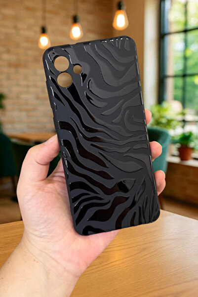 Vip Case Samsung Galaxy A04 Uyumlu ZEBRA DESENLİ Silikon Darbe Emici Klasik Korumalı Rubber Kılıf