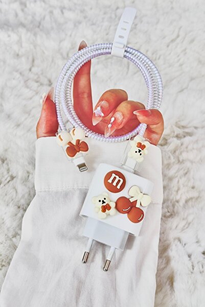 Vip Case İphone 18w/20w Uyumlu Şarj Başlık Kablo Koruyucu Örme Set Pembe Kalp...