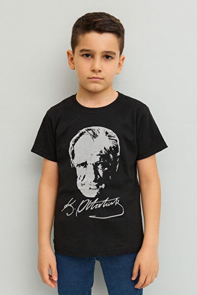 Sibel Günay Butik Детска тениска с принт на Ататюрк | 100% памук | Кръгла яка...