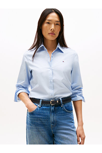 Tommy Hilfiger قميص نسائي مخطط باللون الأزرق من قماش البوبلين بقصّة عادية