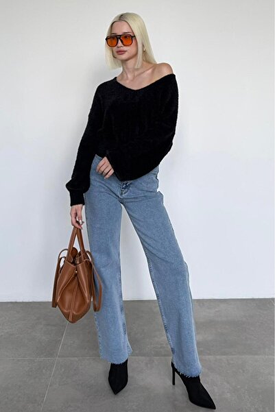 Madmext Black V-Neck Soft Textured Women's Sweater Mg2499