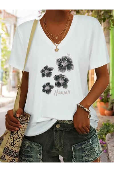 Deocept تي شيرت نسائي كبير الحجم برقبة على شكل حرف V مطبوع عليه زهور