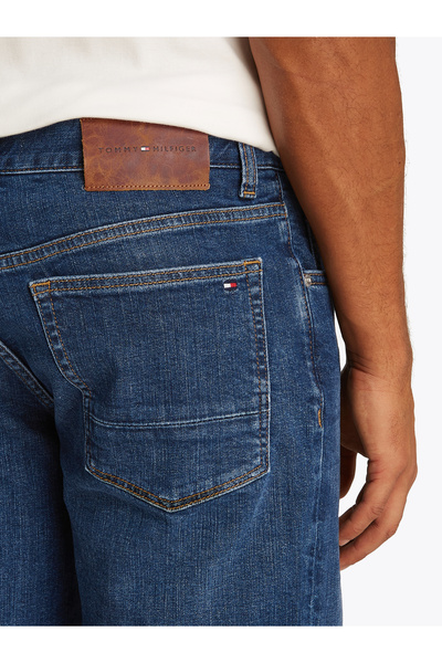 Tommy Hilfiger Men Knot Indigo 5 Pocket Brooklyn Whiskered Slim Denim Short