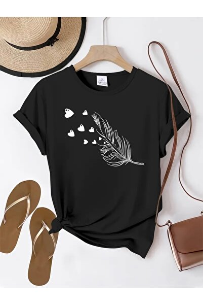 Deocept ТЕНИСКА С ОБЪРЗАНО ДЕКОРА И ПРИНТ С ПЕРА И СЪРЦА