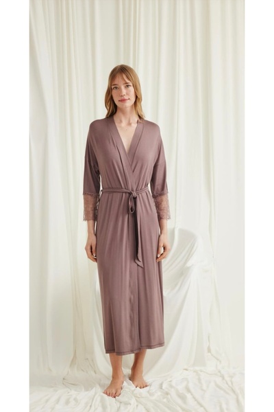 NightLove فستان موناميس من الدانتيل مع حزام 18552