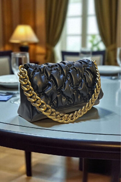 PAPATAY Kabartmalı Kalın Zincirli Siyah Kadın Çanta