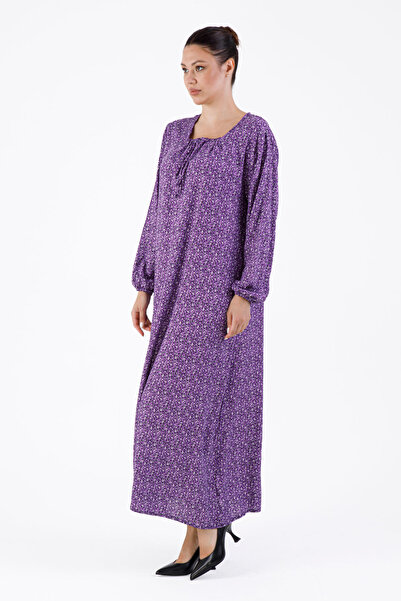 Mihvera Mor Çiçek Desenli Uzun Tesettür Elbise