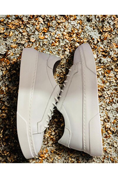 crybrands Men's White 100% Leather Flexible Sole Lace-Up Casual Shoes Sneaker